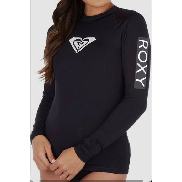 Roxy Other - Roxy Women's Whole Hearted Solid Black Long Sleeve Rashguard Size L NEW